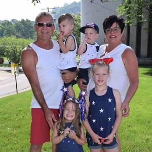 Meet your Posher, Lori